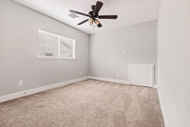 817 Dragonfly Drive, Conroe, TX 77301