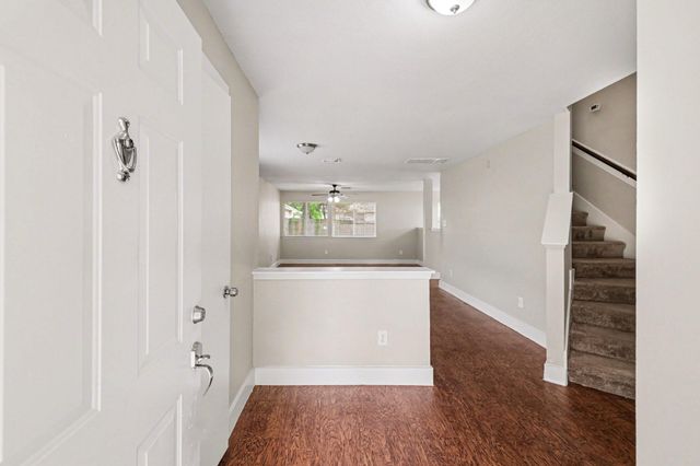 817 Dragonfly Drive, Conroe, TX 77301