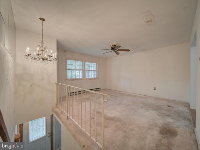 13217 KEPHART LN, Woodbridge, VA 22193