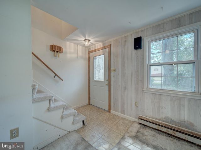 13217 KEPHART LN, Woodbridge, VA 22193