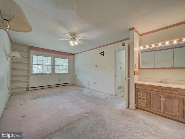 13217 KEPHART LN, Woodbridge, VA 22193