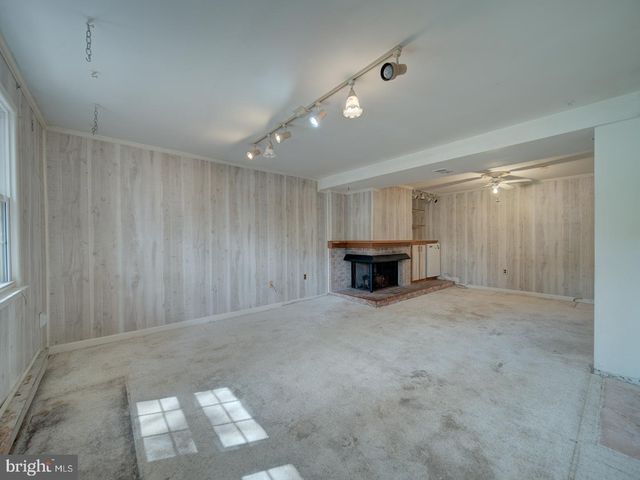 13217 KEPHART LN, Woodbridge, VA 22193