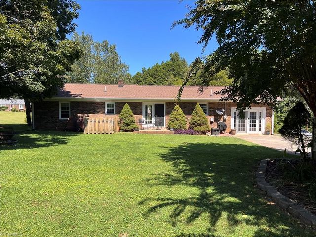 38430 Airport Road, New London, NC 28127