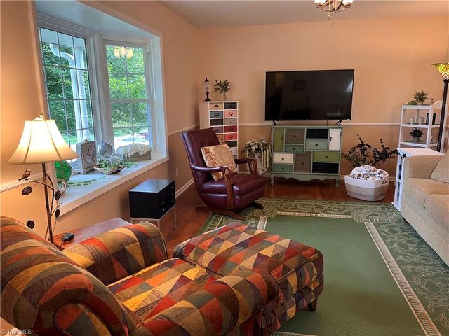 38430 Airport Road, New London, NC 28127