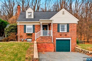 95 Hillside Drive, North Haledon, NJ 07508