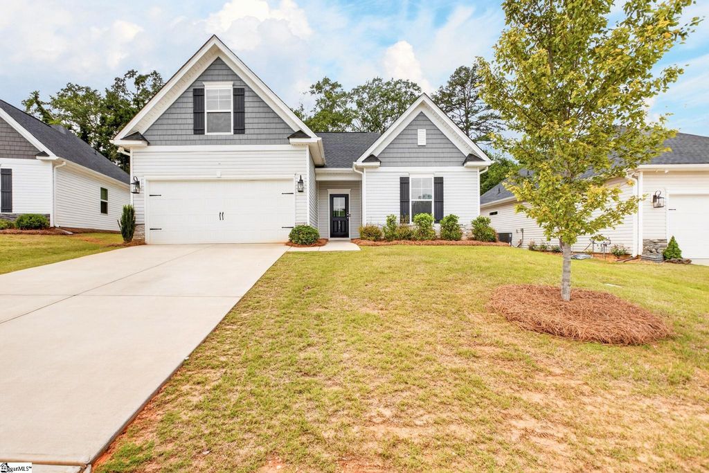 537 Clairbrook Court, Greer, SC 29651