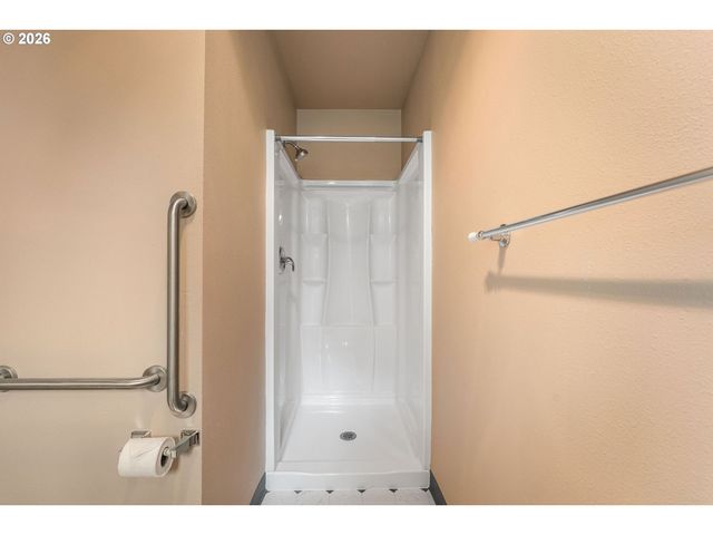 3410 E 29TH St, Vancouver, WA 98660