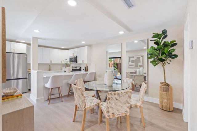 825 Center Street 49d, Jupiter, FL 33458