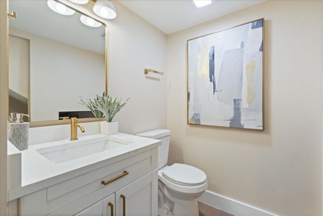 825 Center Street 49d, Jupiter, FL 33458