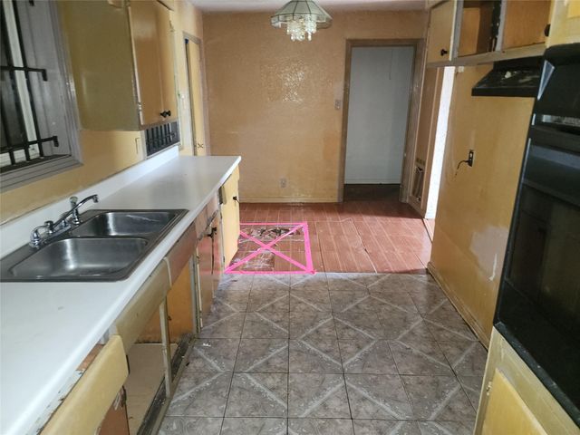 5707 Groveton Street, Houston, TX 77033