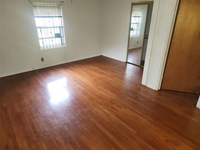 5707 Groveton Street, Houston, TX 77033