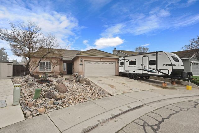 922 Pearwood Cir, Lodi, CA 95242