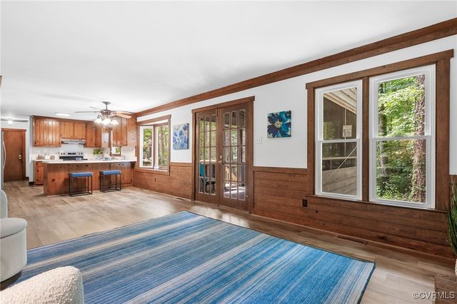 3121 Quail Hill Dr, Midlothian, VA 23112