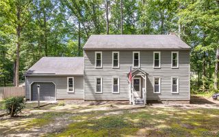 3121 Quail Hill Dr, Midlothian, VA 23112