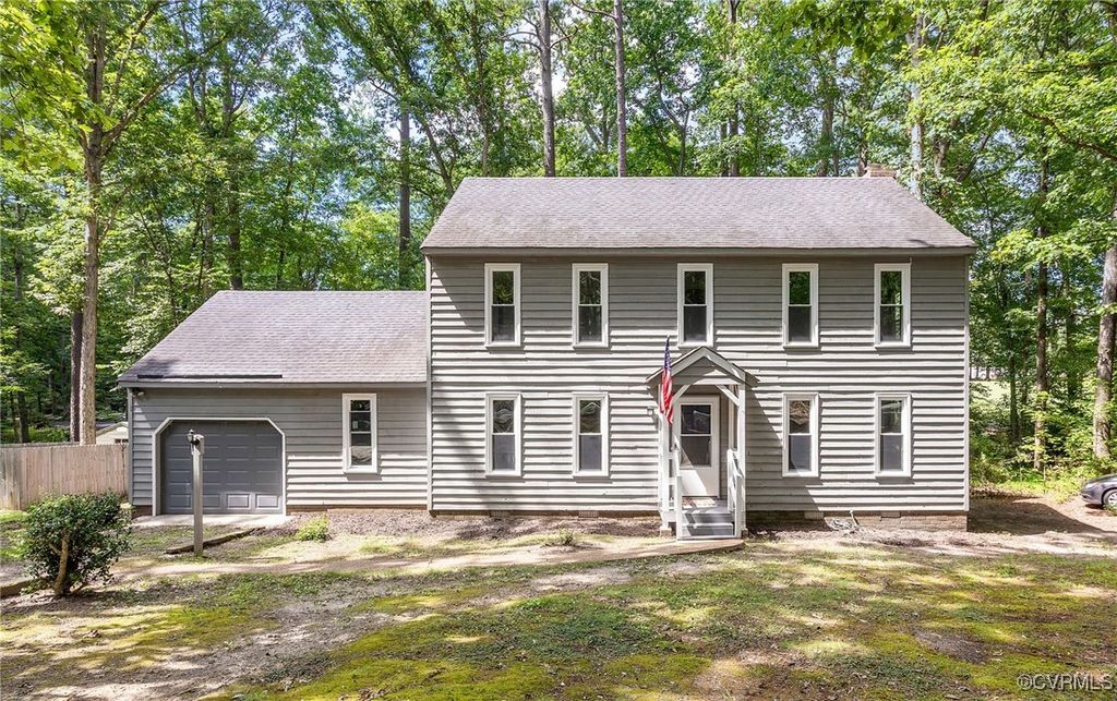 3121 Quail Hill Dr, Midlothian, VA 23112