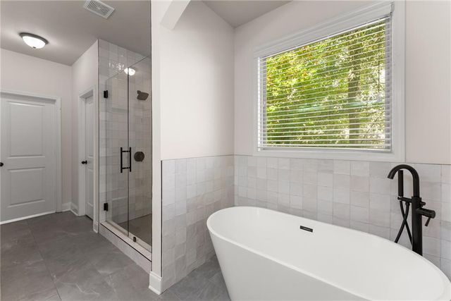 8055 Veranda Curve, Ball Ground, GA 30107