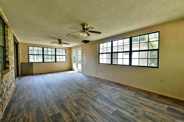 514 Proft Circle, Mena, AR 71953