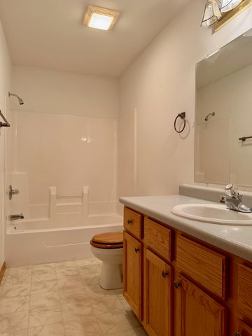 1385 Young Drive, Crown Point, IN 46307