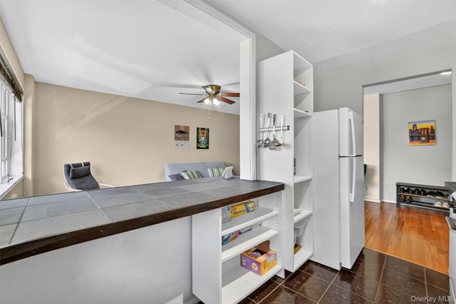 30 E Hartsdale Avenue 2A, Hartsdale, NY 10530