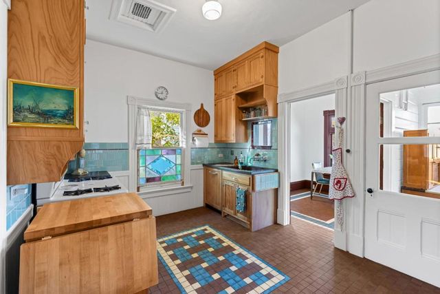 1065 Harrison Street, Santa Clara, CA 95050