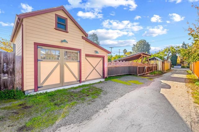 1065 Harrison Street, Santa Clara, CA 95050