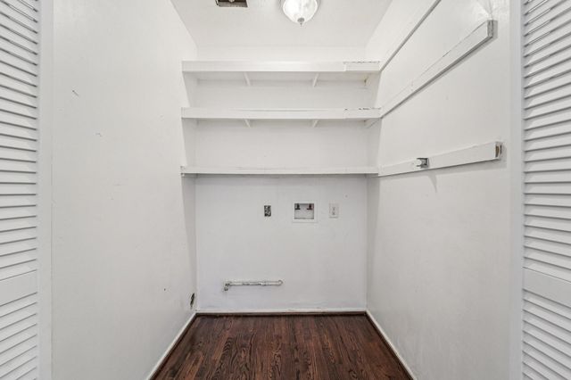 3103 Glade Springs Drive, Houston, TX 77339