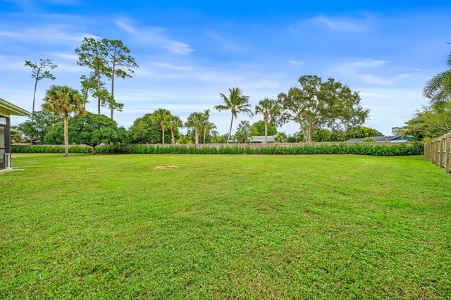12192 Branding Iron Court, Wellington, FL 33414