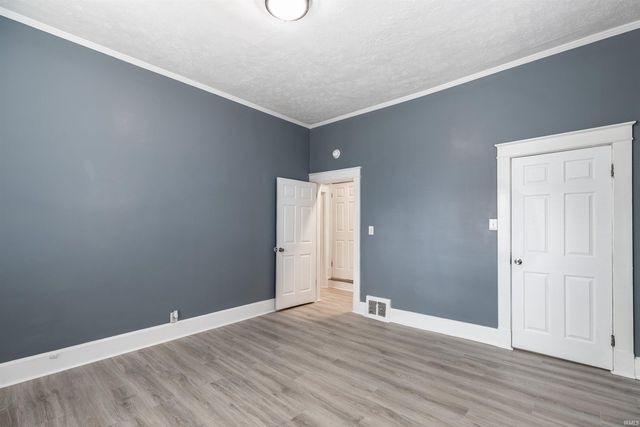 810 E Gum Street, Evansville, IN 47713