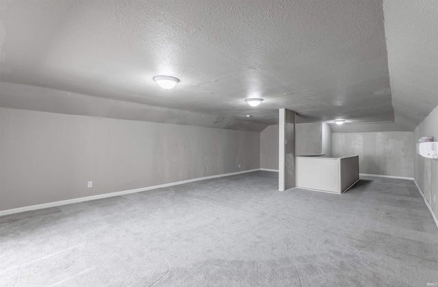 810 E Gum Street, Evansville, IN 47713