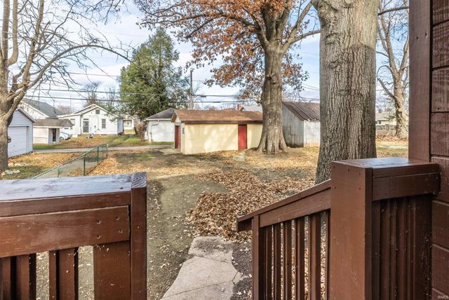 810 E Gum Street, Evansville, IN 47713