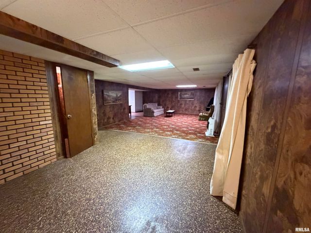 617 N COOLIDGE Court, West Peoria, IL 61604