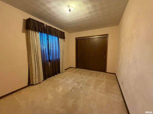 617 N COOLIDGE Court, West Peoria, IL 61604