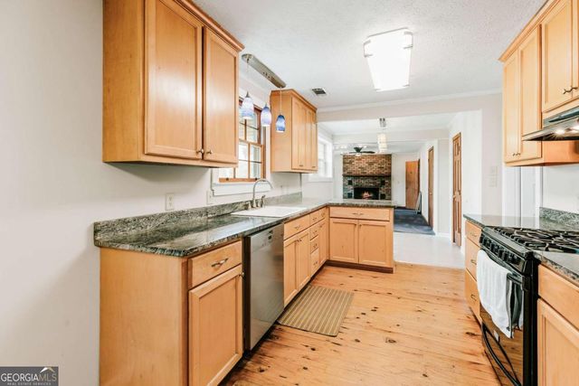 6 Burt Road, Carlton, GA 30627