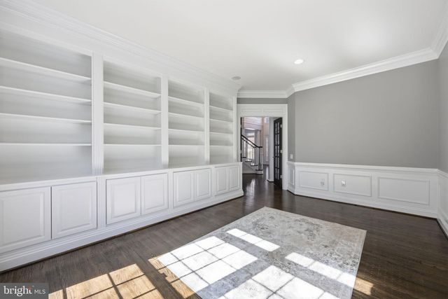 419 NATURE LN, Rockville, MD 20850