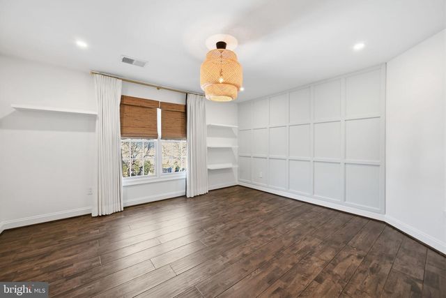 419 NATURE LN, Rockville, MD 20850