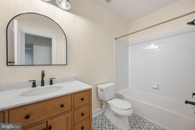 419 NATURE LN, Rockville, MD 20850