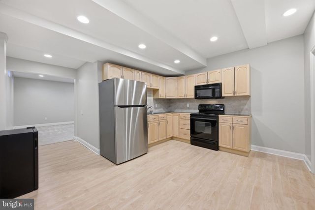 419 NATURE LN, Rockville, MD 20850