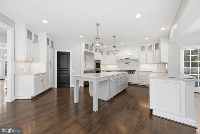 419 NATURE LN, Rockville, MD 20850