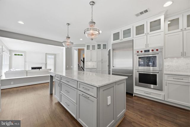 419 NATURE LN, Rockville, MD 20850