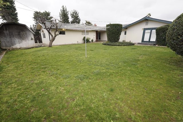 6016 N Nantucket Avenue, Fresno, CA 93704
