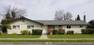 6016 N Nantucket Avenue, Fresno, CA 93704