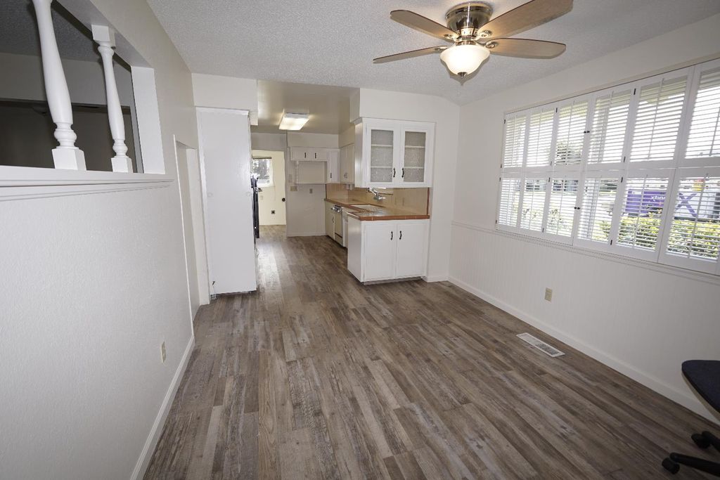 Image 13 of property listing at 6016 N Nantucket Avenue, Fresno, CA 93704