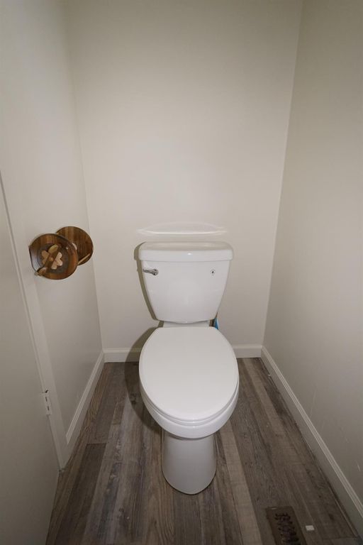 Image 24 of property listing at 6016 N Nantucket Avenue, Fresno, CA 93704