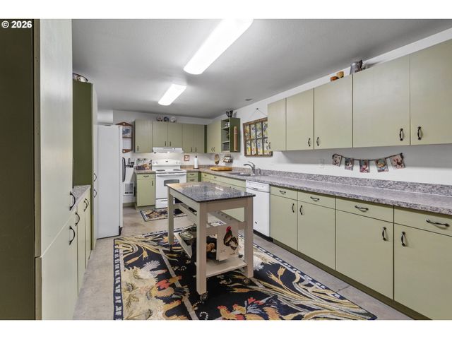 17123 Ne 299TH St, Yacolt, WA 98675