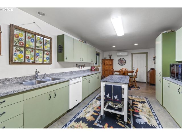 17123 Ne 299TH St, Yacolt, WA 98675