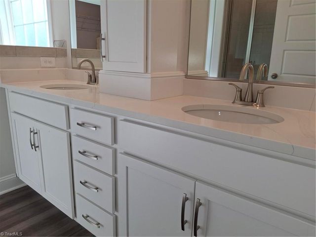 1247 Talisker Way, Burlington, NC 27215