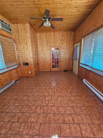 88 Innis Avenue, Poughkeepsie, NY 12601