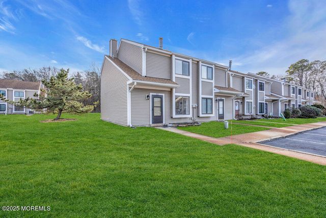 802 Sandra Place, Brick, NJ 08724