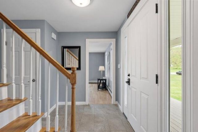 32 Amberwood Drive, Atkinson, NH 03811