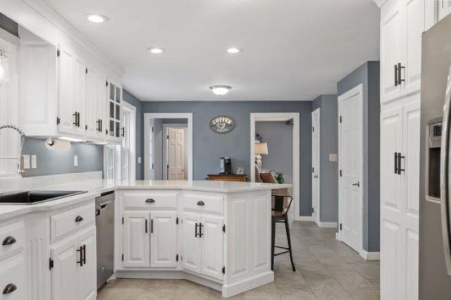 32 Amberwood Drive, Atkinson, NH 03811
